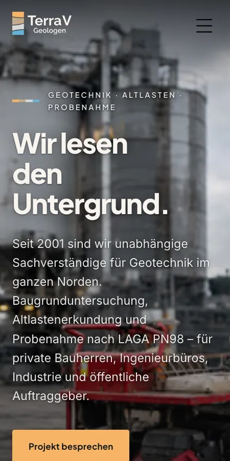 Website terrav.de auf dem Telefon